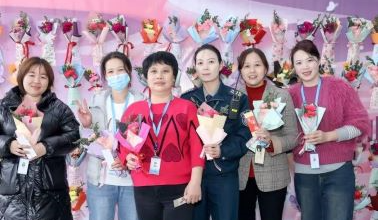 ���ո����