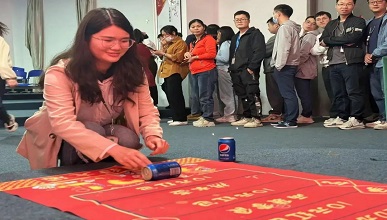 ���ո����